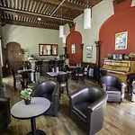 Le Pavillon Des Fleurs Parco vacanze 2*