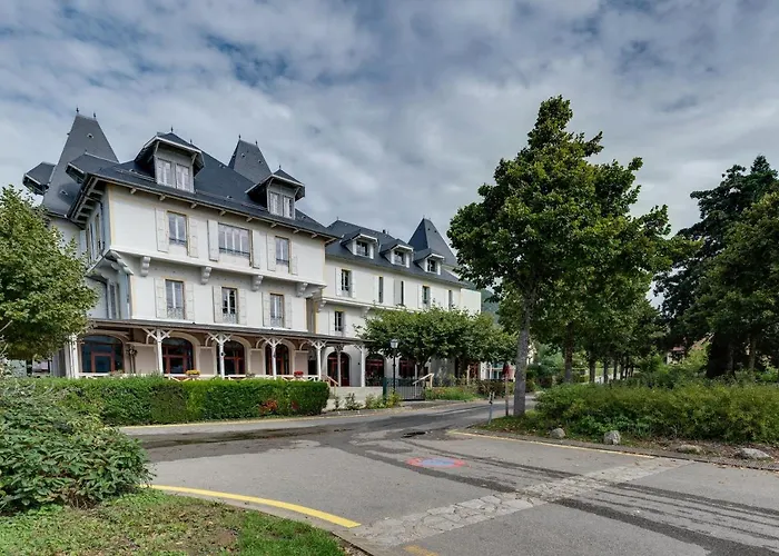 Le Pavillon Des Fleurs Feriepark 2*