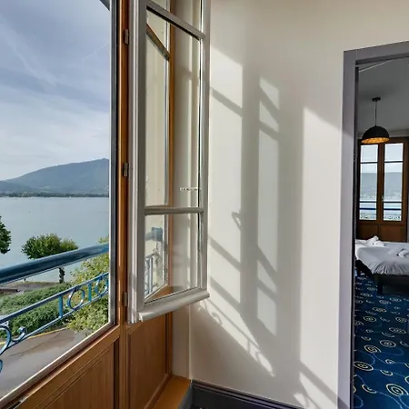 Le Pavillon Des Fleurs Menthon-Saint-Bernard