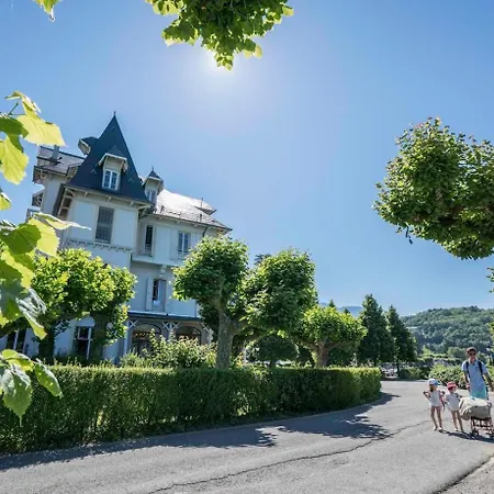 Le Pavillon Des Fleurs 2* Menthon-Saint-Bernard